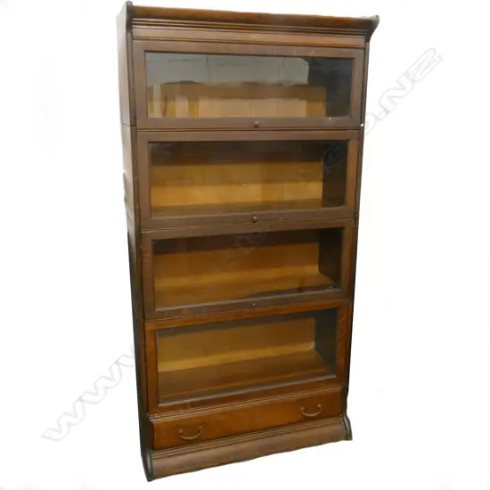 An American oak sectional bookcase
