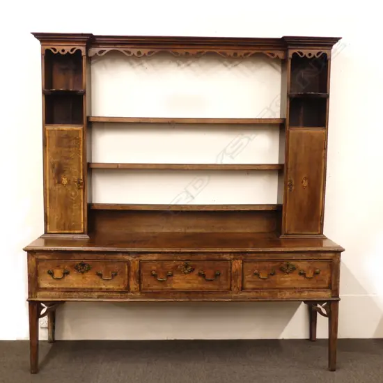 A good Georgian oak dresser