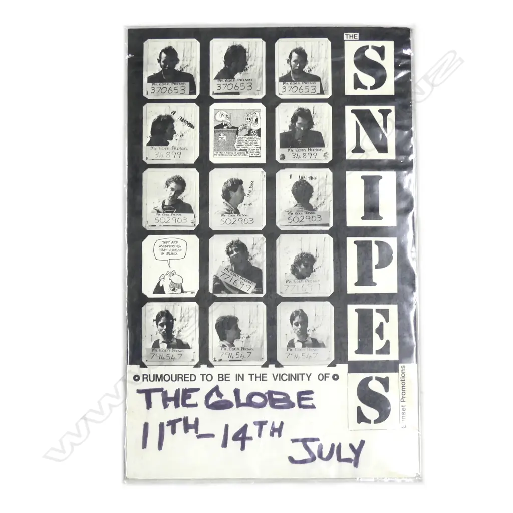 'The Snipes at the Globe' Image 1++