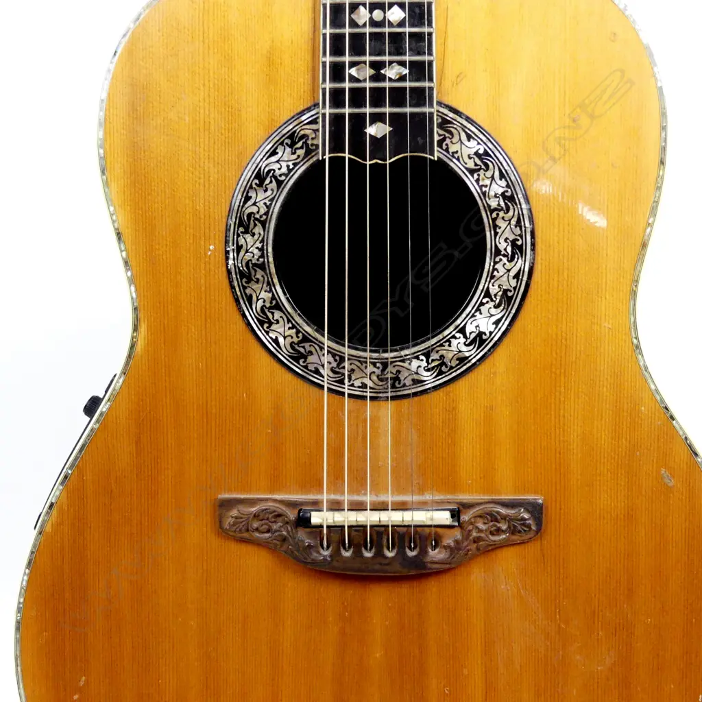 Graham Brazier’s ‘Ovation Balladeer’ 6 string acoustic guitar Image 1++
