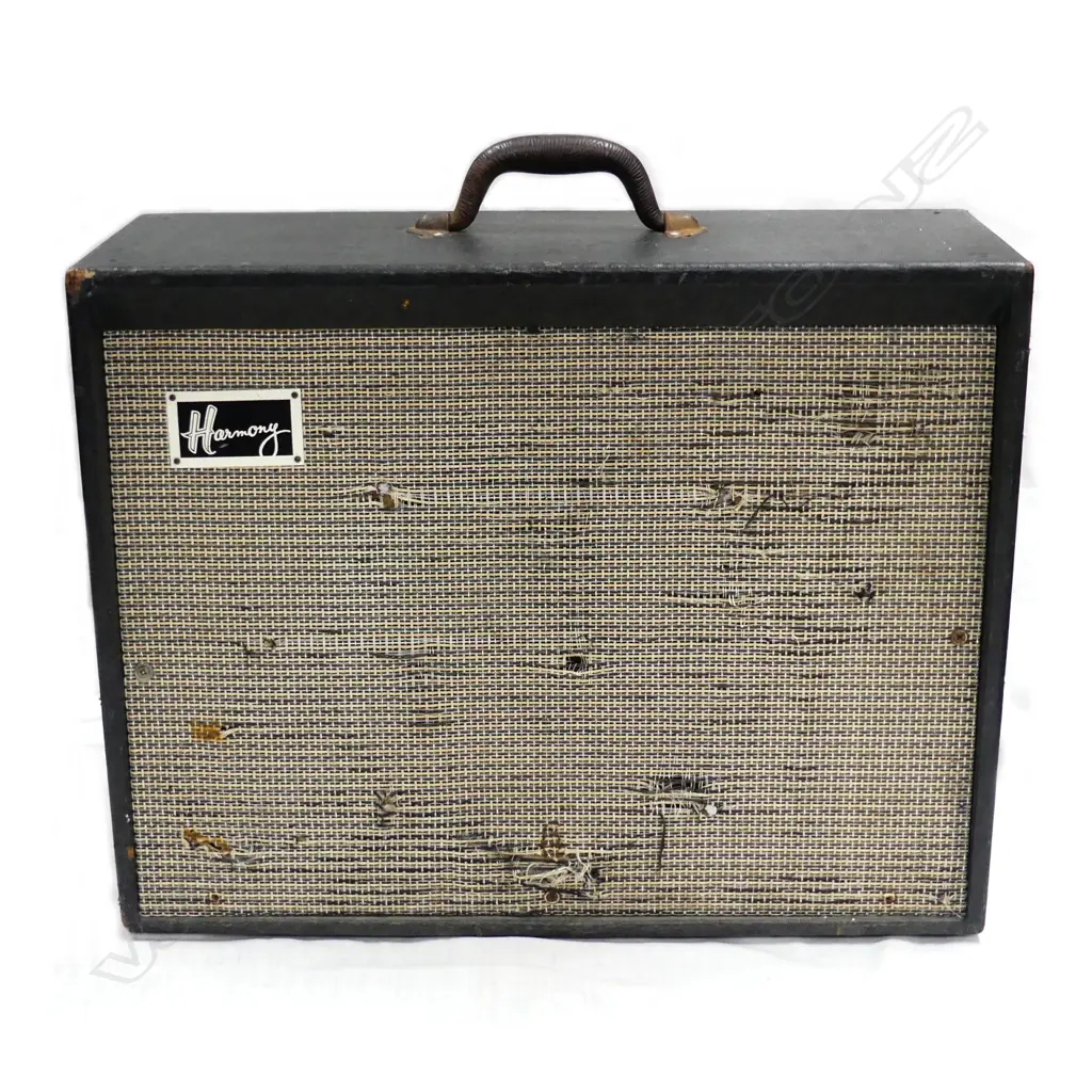 A Harmony guitar amp Image 1++