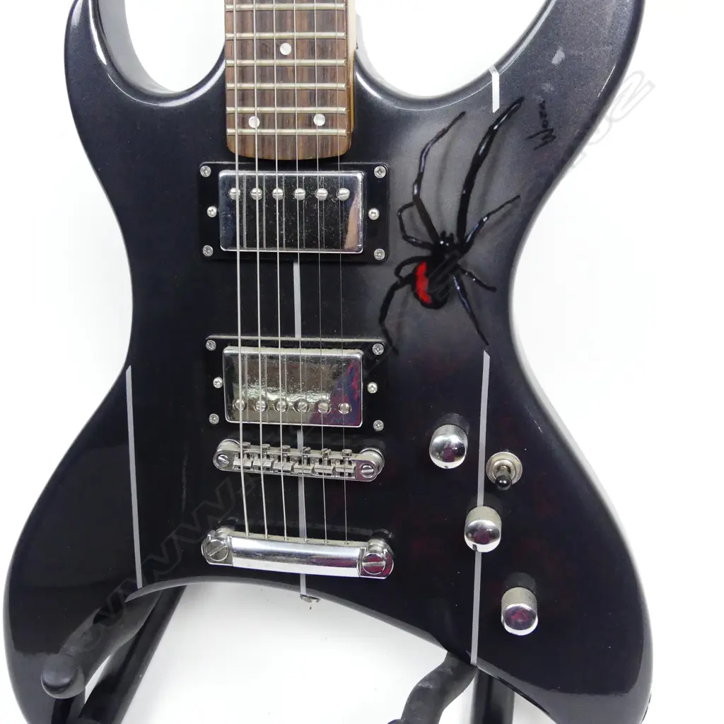 The next five lots are from musician Bill Ward; All three electric guitars were built under the brand name 'FOMI' owned by Bill Ward; ex Four Fours; Human Instinct and leader of the Bonneville Band. The Human Instinct were one of the first NZ bands to make a name in the UK moving in 1966 and playing with many well-known contemporary bands such as The Rolling Stones; Spencer Davis Group; 10cc and Status Quo Image 1++