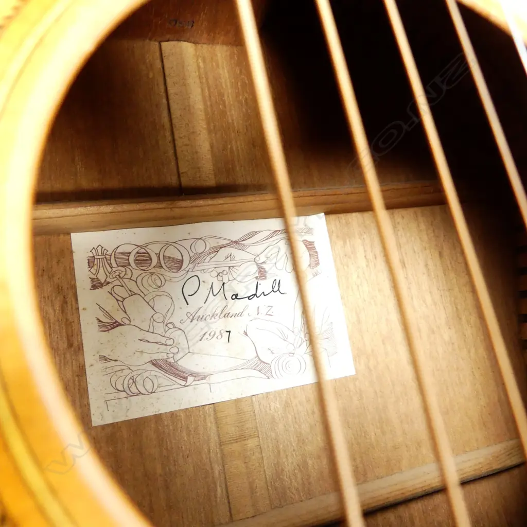 A Peter Madill acoustic guitar made in Auckland 1987 Image 1++