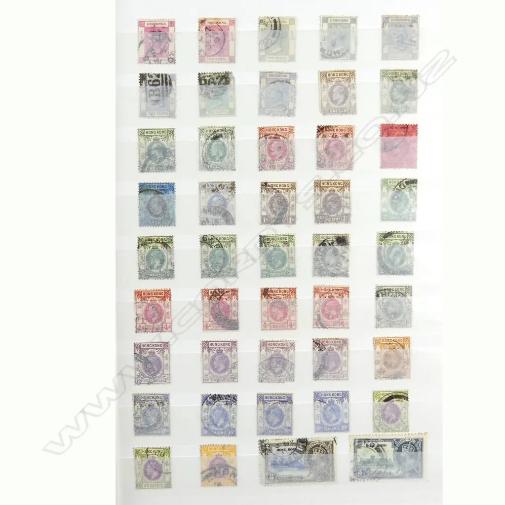 A collection of Chinese and Hong Kong stamps Image 1++