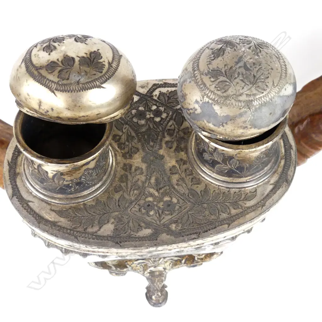 A late 19th/early 20thC desk standish Image 1++