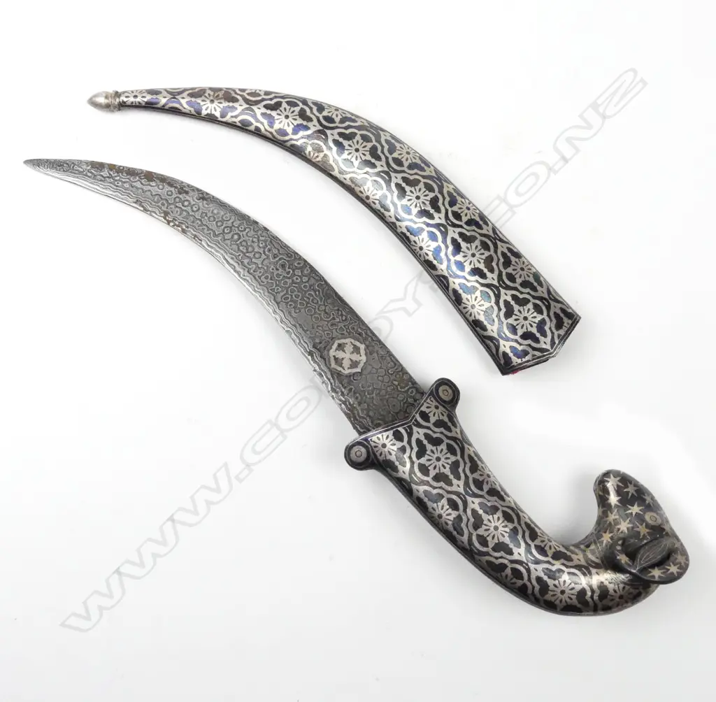 A niello silver worked jambaiya dagger Image 1++