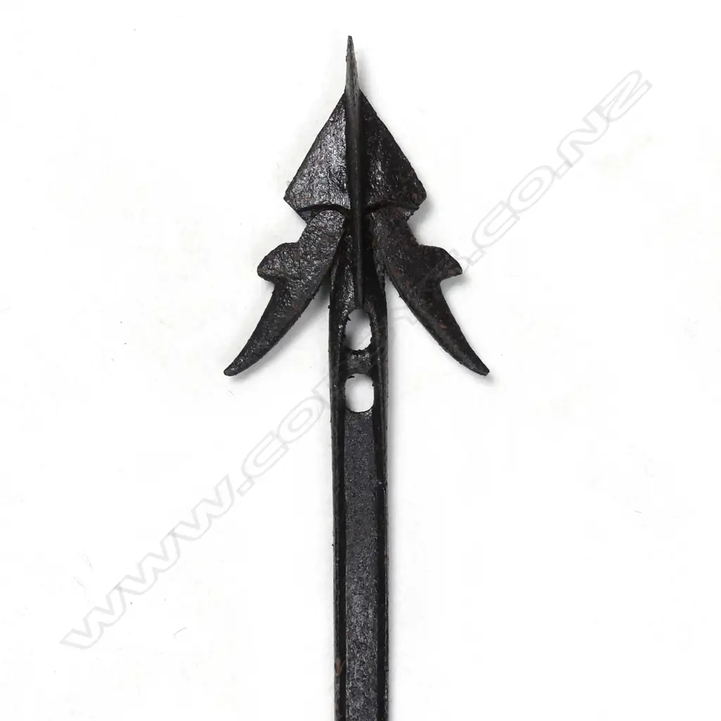 An American Robert Brown patent gun harpoon Image 1++