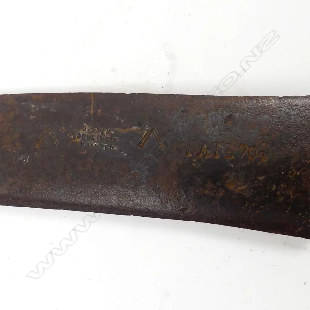 A large flensing iron made by W. Gilpin Image 1++