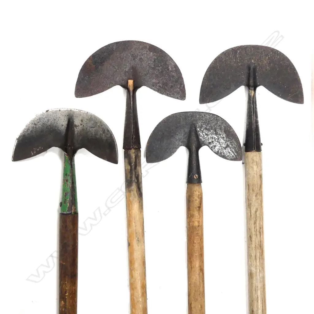 Four whaling blubber spades Image 1++
