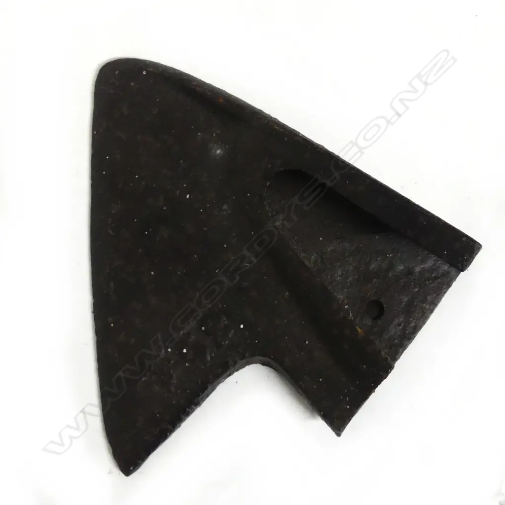 A cast iron bone/baleen cleaver head Image 1++