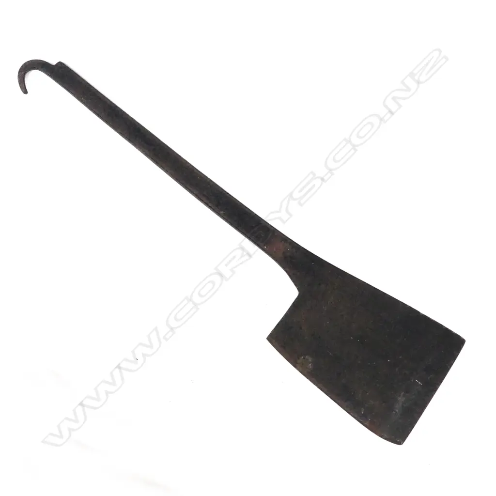 A whaling baleen and boning axe Image 1++