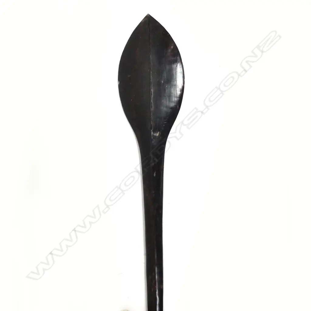 A Solomon Islands paddle club Image 1++