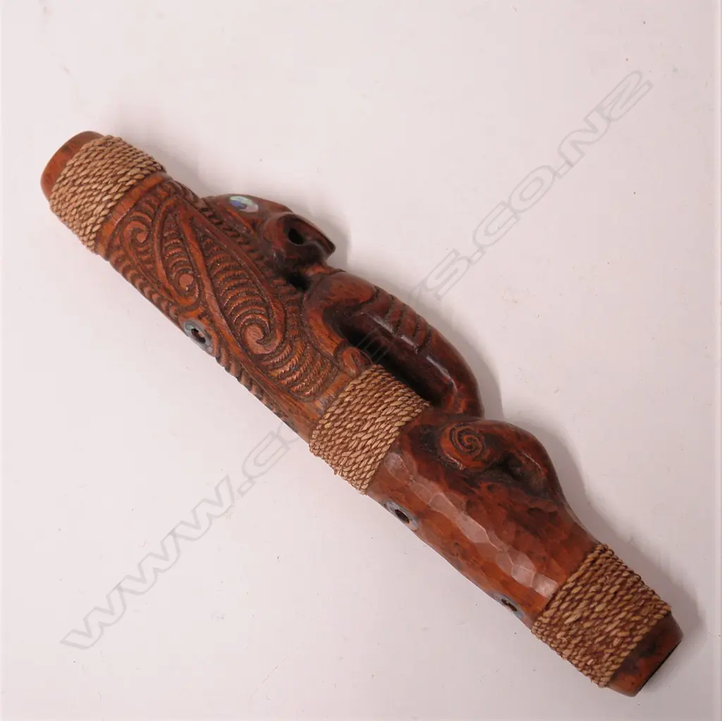 A 20thC Maori carved traditional koauau (flute) Image 1++
