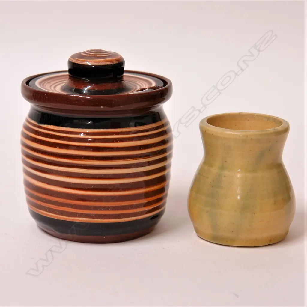 Briar Gardner and Elizabeth Lissaman small pots Image 1++