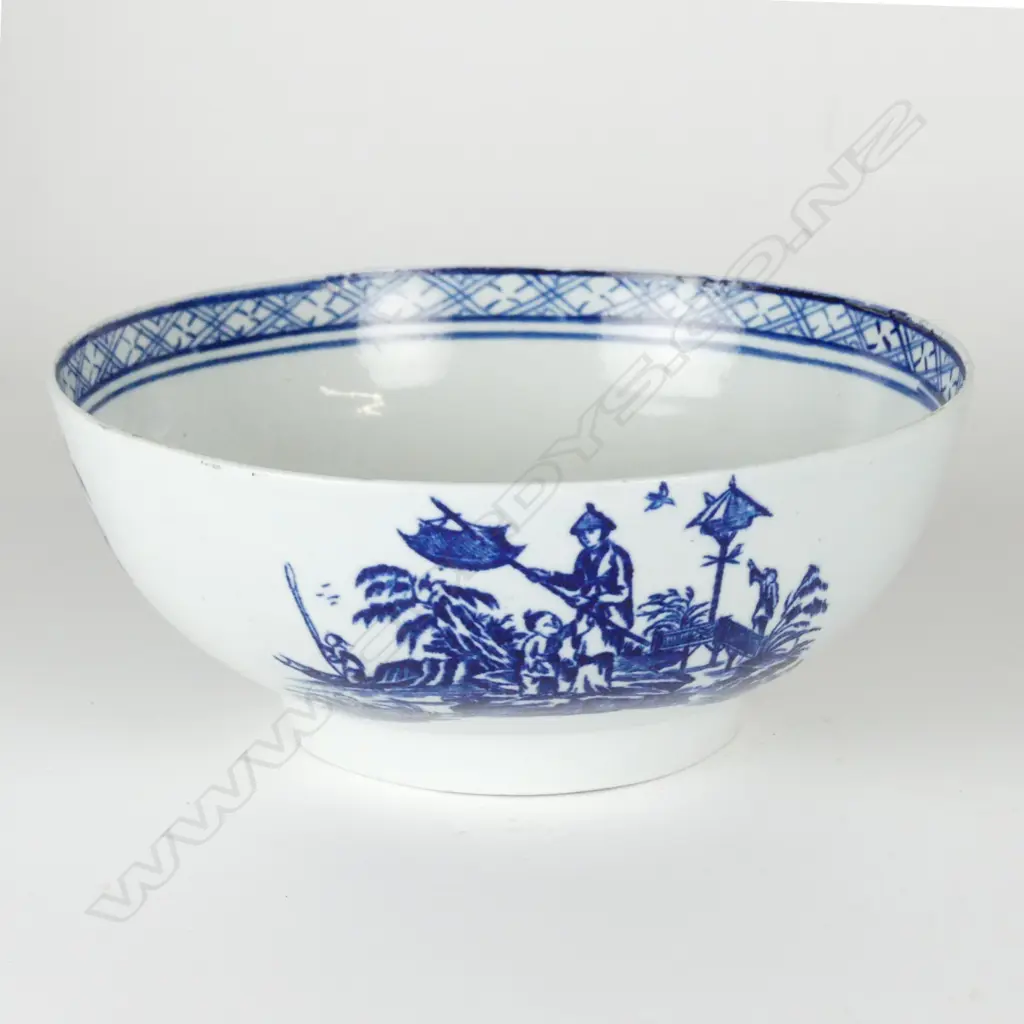 An 18thC Liverpool porcelain bowl Image 1++