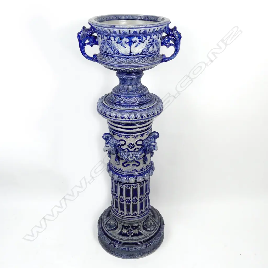 A German Westerwald salt glaze jardinière on pedestal stand Image 1++