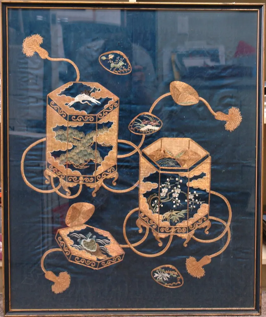 A 19thC large and fine Chinese embroidery Image 1++