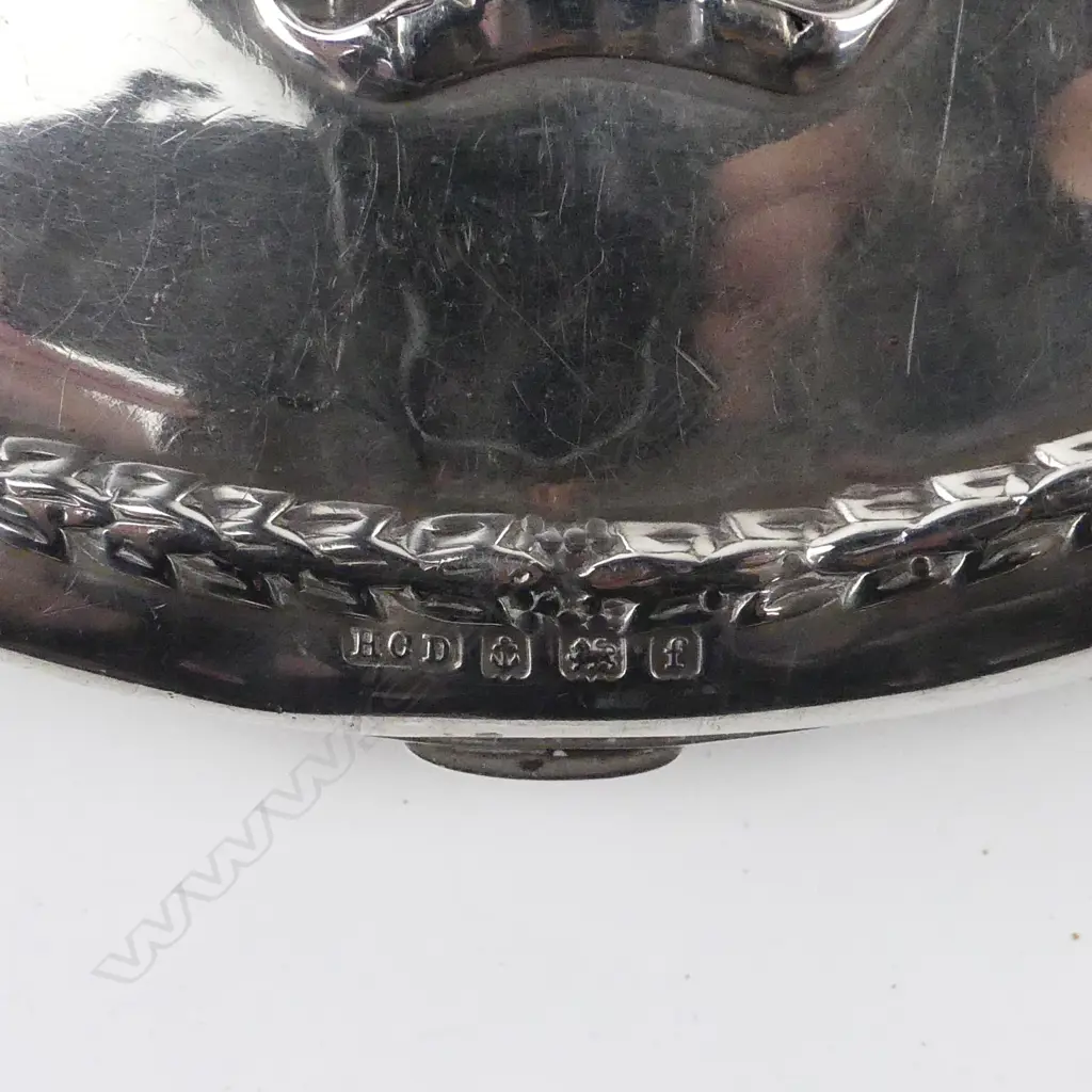 An Edwardian silver spectacle case Image 1++