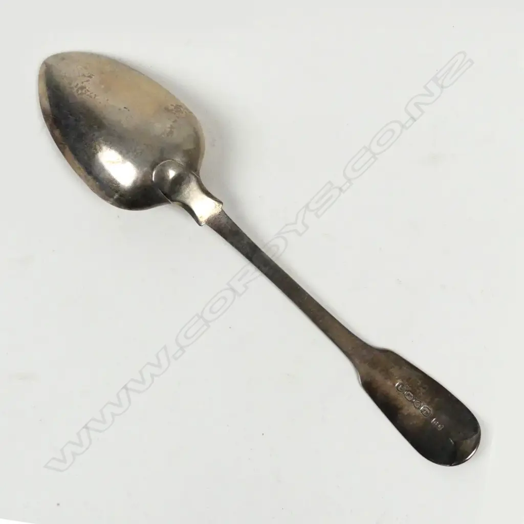 A George IV silver tablespoon Image 1++