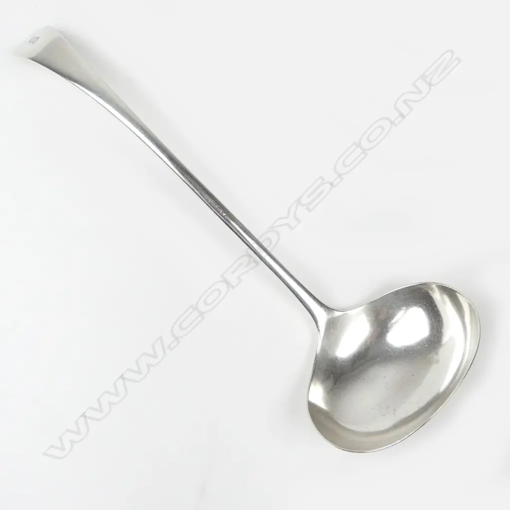 An Edwardian silver soup ladle Image 1++
