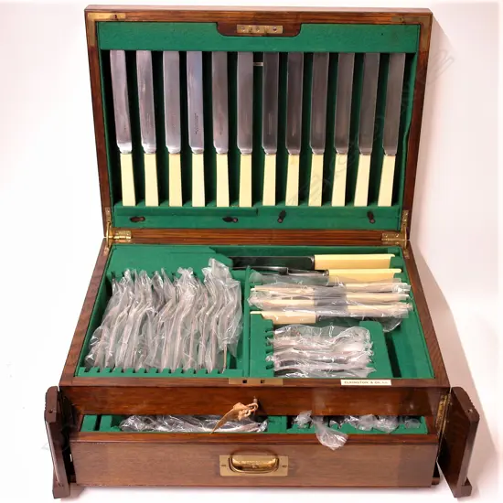An early 20thC Elkington & Co. Ltd 12-person silver plate canteen of cutlery