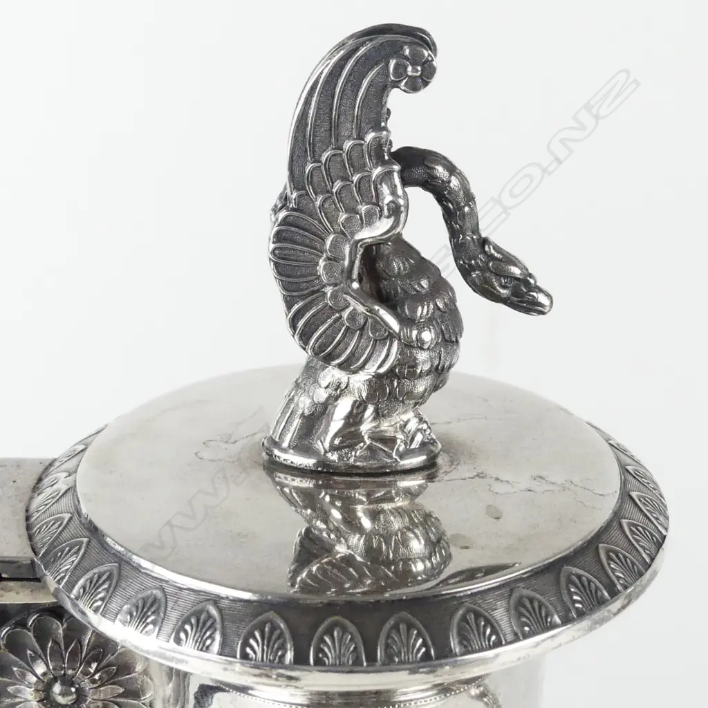 A European silver three piece tea and coffee set Image 1++