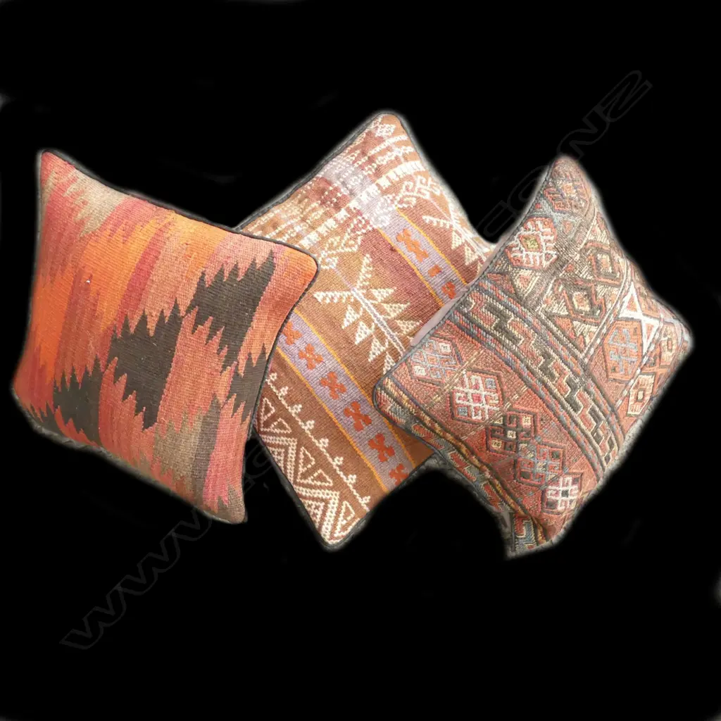Three kilim faced cushions Image 1++