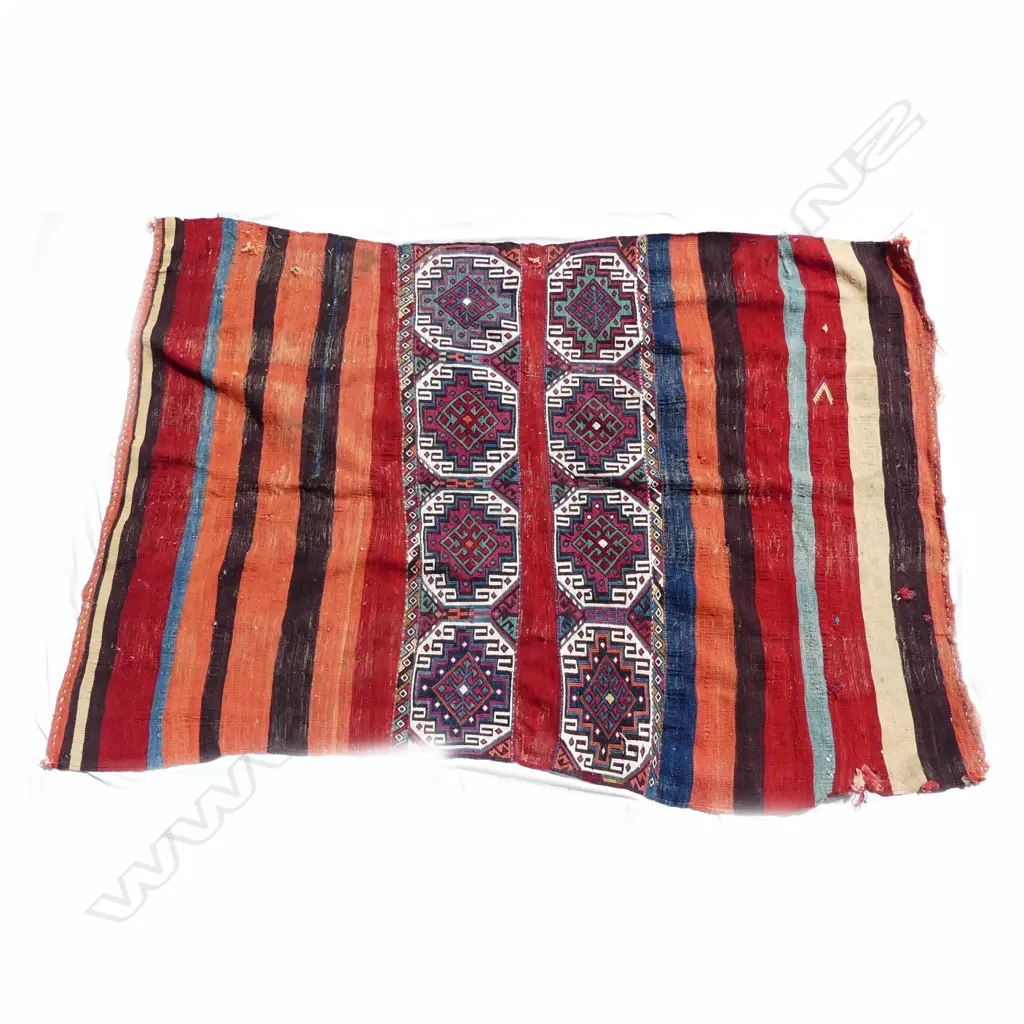 An old Anatolian kilim rug Image 1++