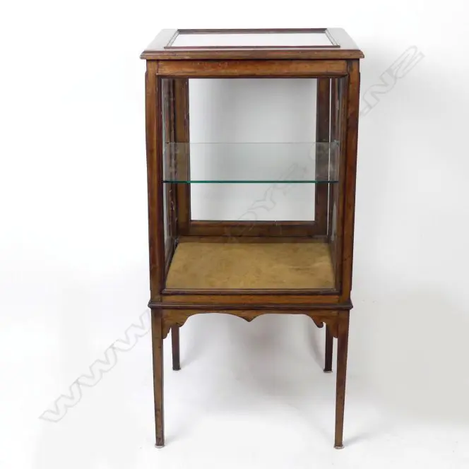 An Edwardian walnut framed table vitrine Image 1++