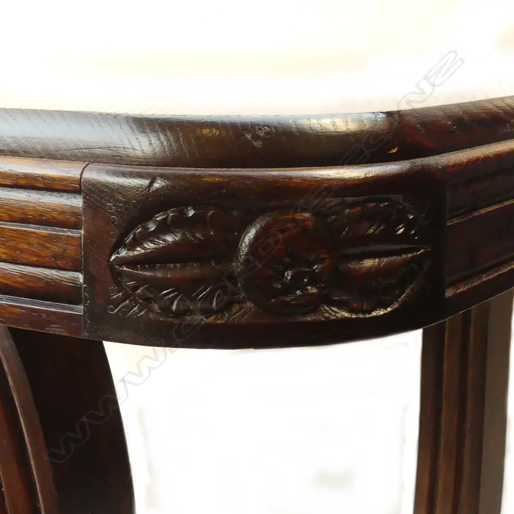 A French oak Art Deco dining table and chairs Image 1++