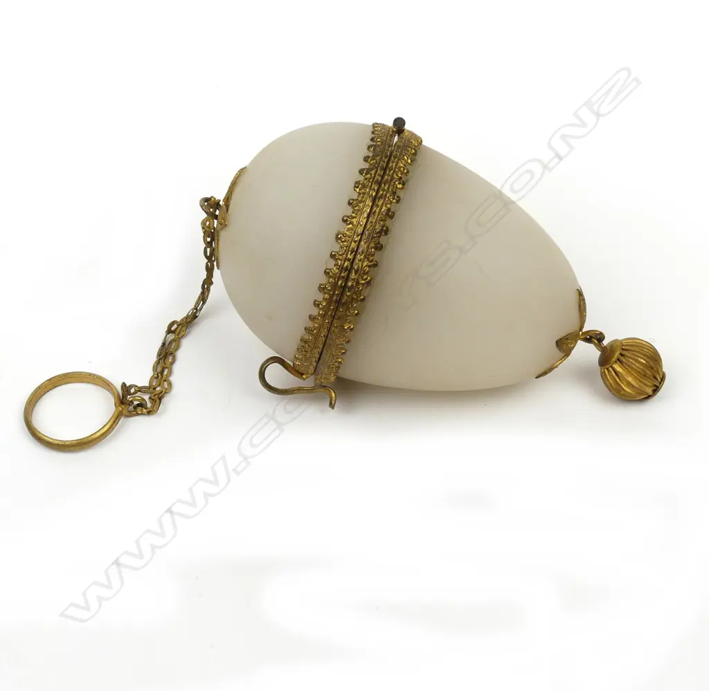 A 19thC ‘palais royal’ opaline glass étui of egg shape Image 1++