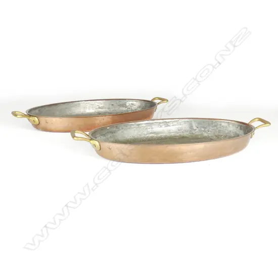 Two vintage copper shallow oven dishes