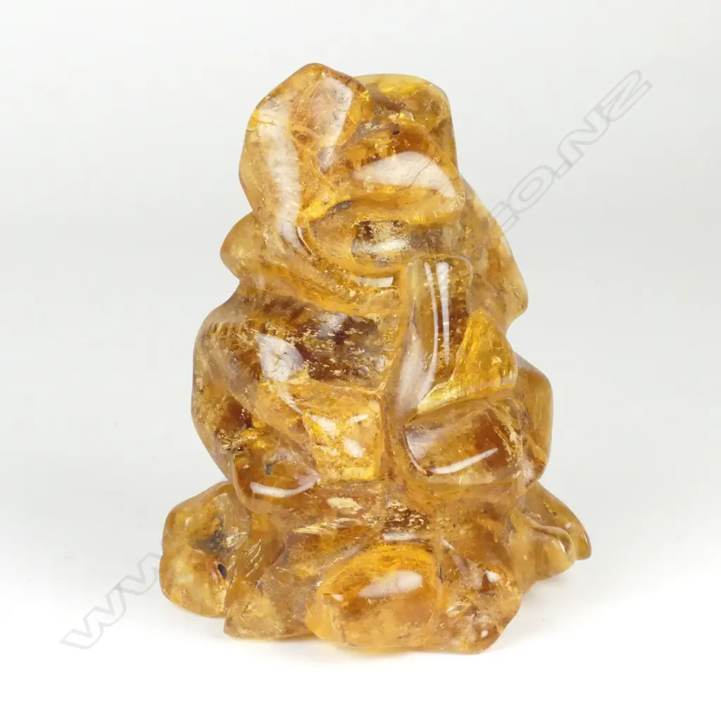 A small kauri gum boulder Image 1++