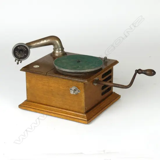 A Mignon 'Soundbox" tabletop record player