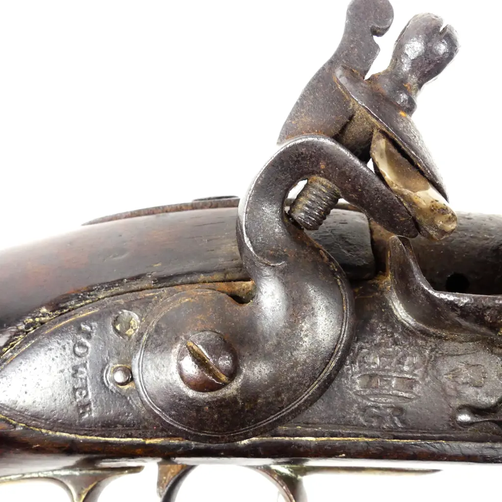 A regimentally marked pattern 1796 Heavy Dragoon flintlock pistol Image 1++
