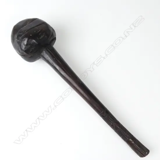 A 19thC Fijian ula throwing club