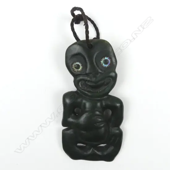 A pounamu hei tiki
