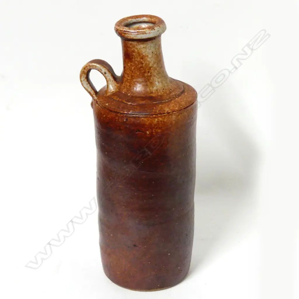 A Len Castle shino glazed bottle Image 1++