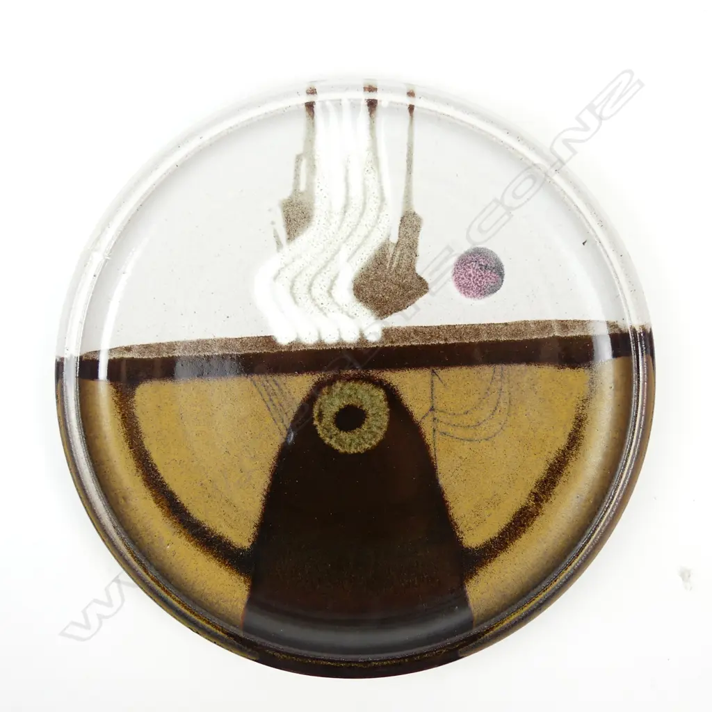 A Brian Gartside pottery platter Image 1++