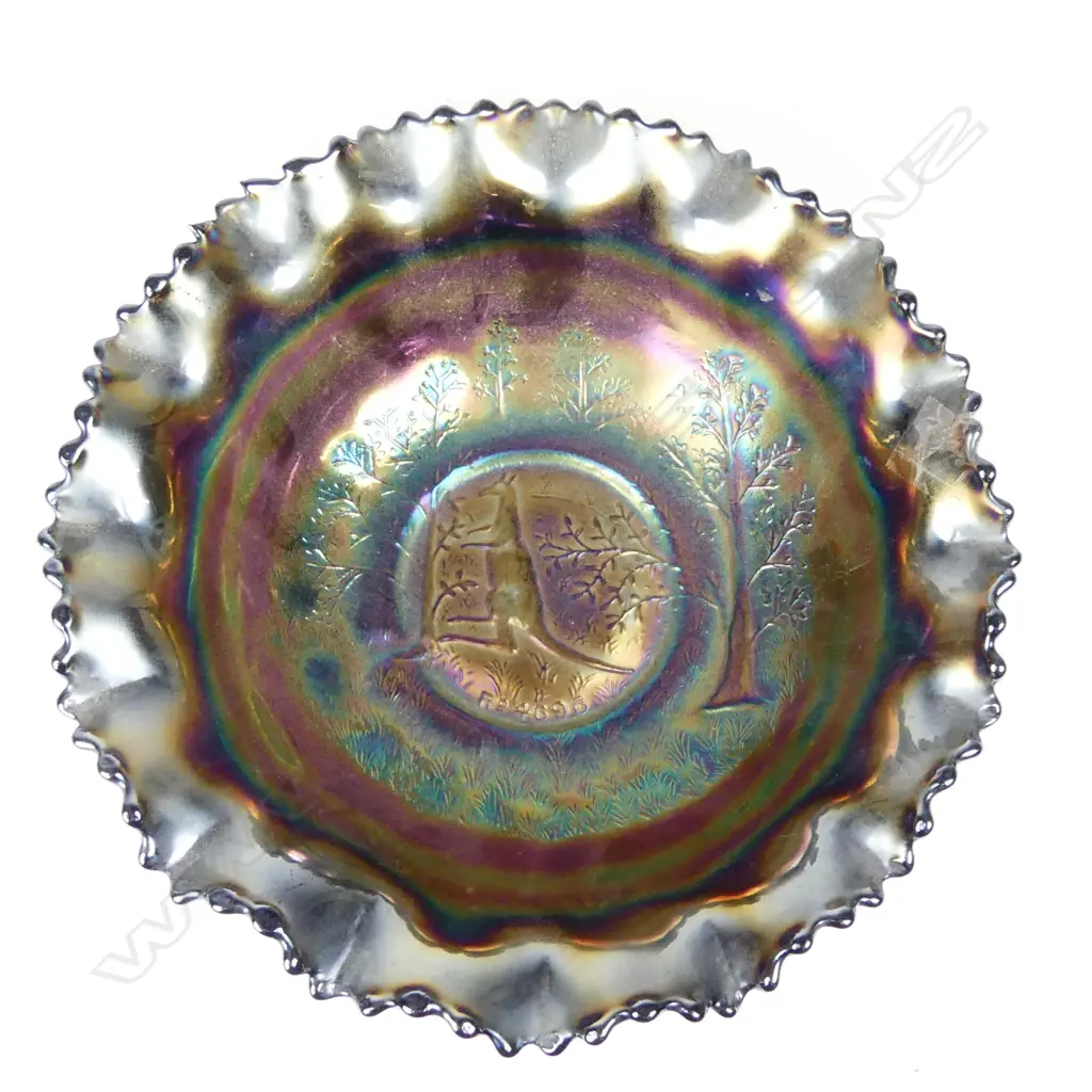 A rare original Crown Crystal Kangaroo pattern carnival glass master bowl Image 1++