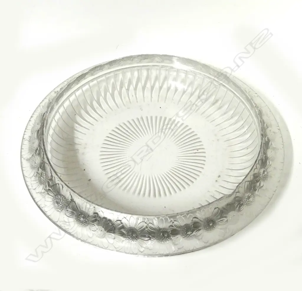 A vintage signed Lalique crystal France marguerites daisies large centrepiece bowl Image 1++