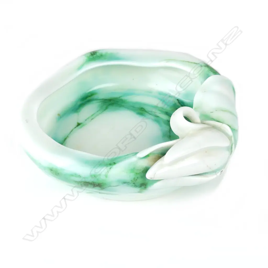 A rare Royal Doulton Charles Noke and Harry Nixon 'Chinese Jade' bowl Image 1++