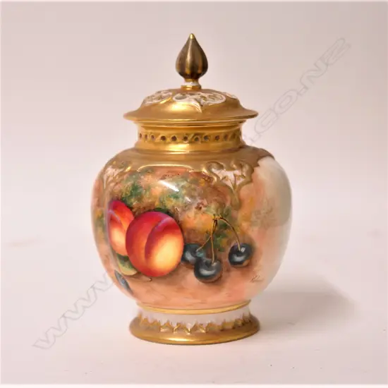 A mid-20thC Royal Worcester fruit painted potpourri by Roberts