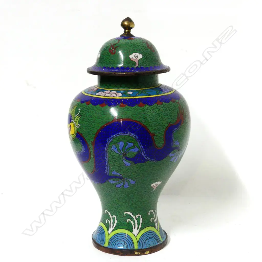 A Chinese cloisonné vase and cover Image 1++