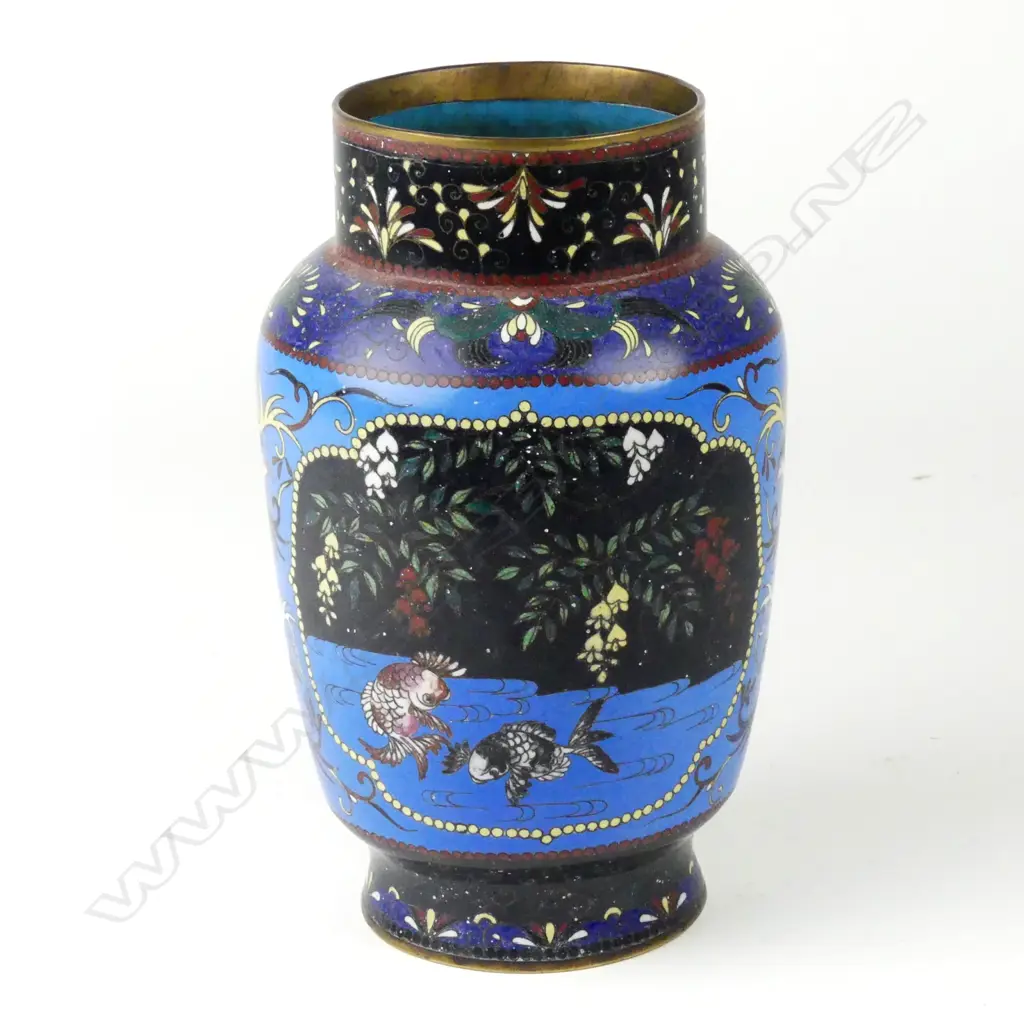 A Chinese cloisonné vase Image 1++