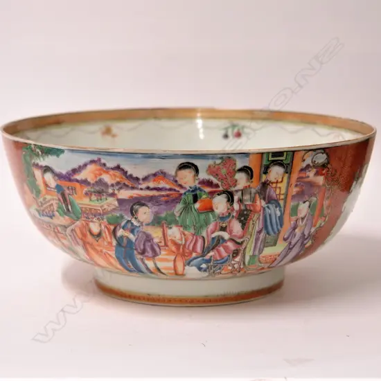 A quality Chinese 18th/19thC Chinese export famille rose bowl