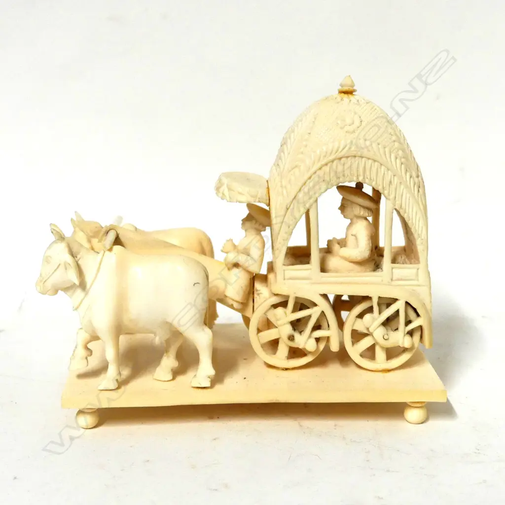An Indian carved ivory cart and oxen Image 1++