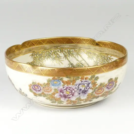 A Meiji period Satsuma bowl