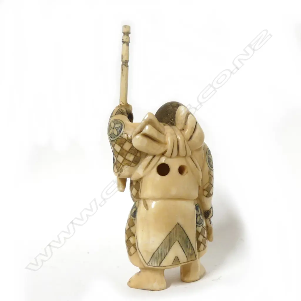 A Japanese ivory netsuke of Ebisu Image 1++