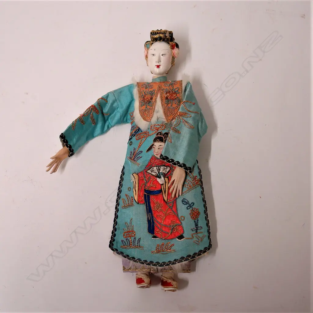 A 19thC Chinese opera doll Image 1++